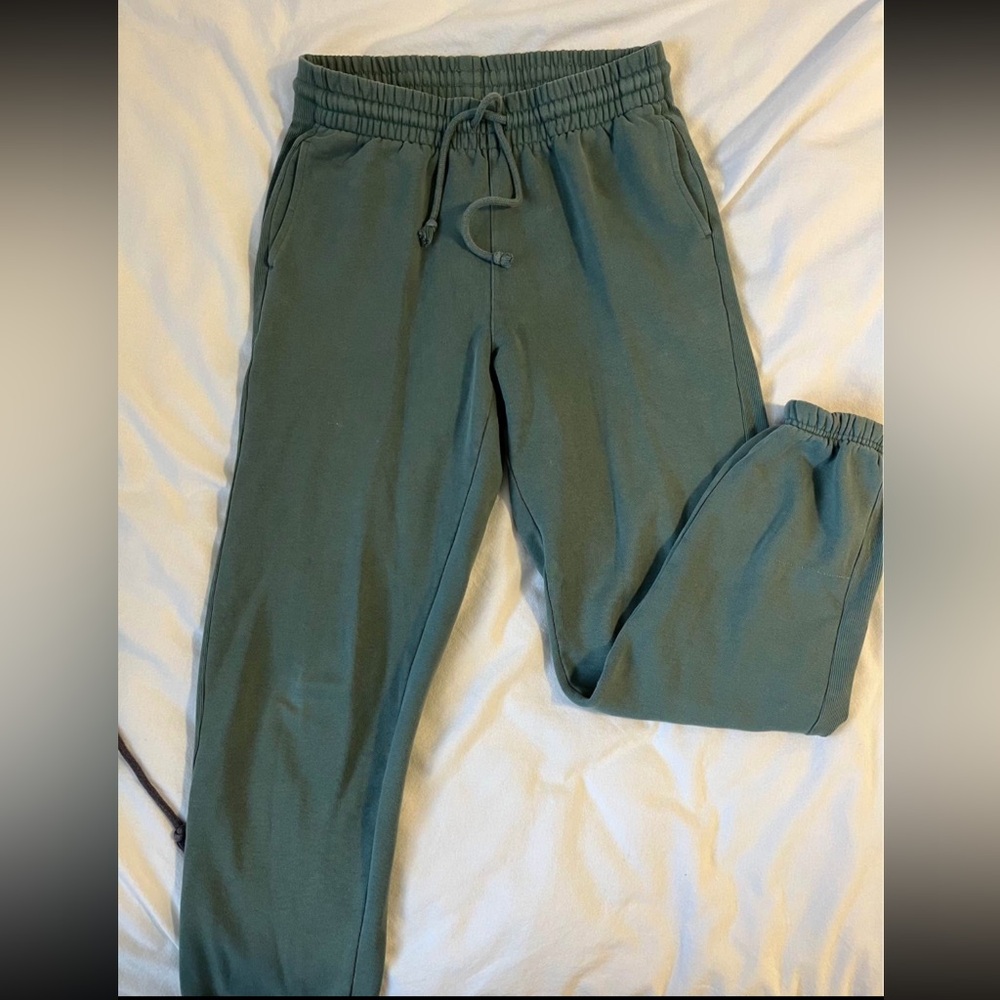 Tna sweatpants